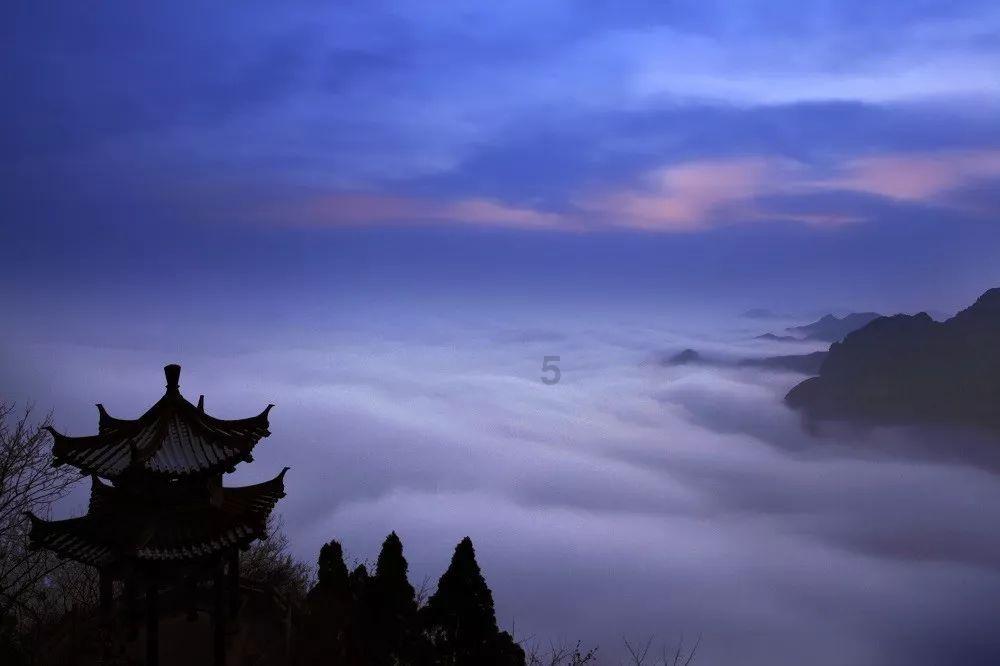 年味渐浓 观山湖区万余盏灯笼迎新春